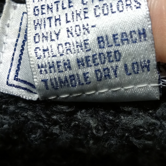 Jennifer Moore Button Down Sweater Size Large very warm - Picture 10 of 10